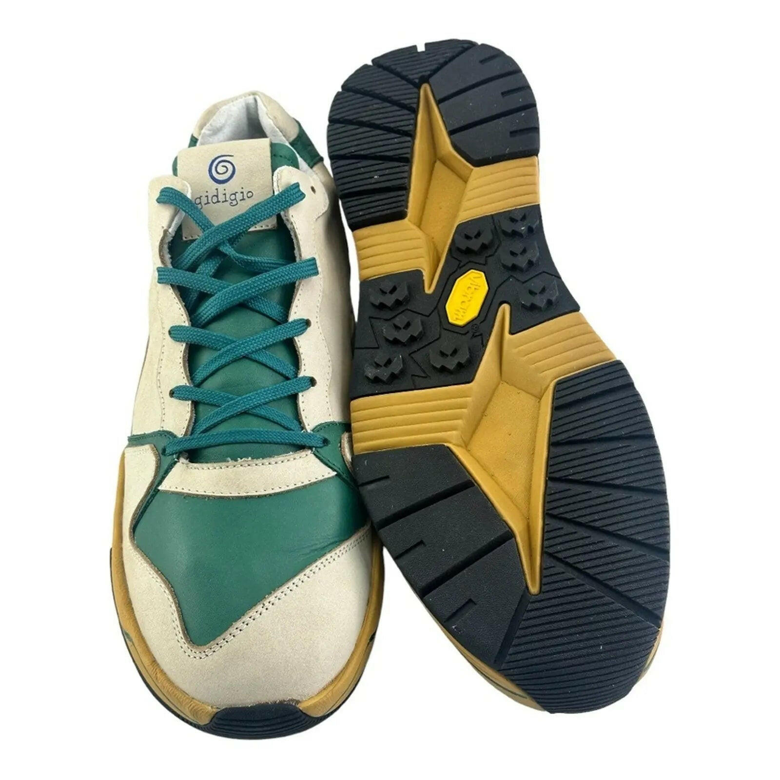 Gidigio Vibram sneaker.